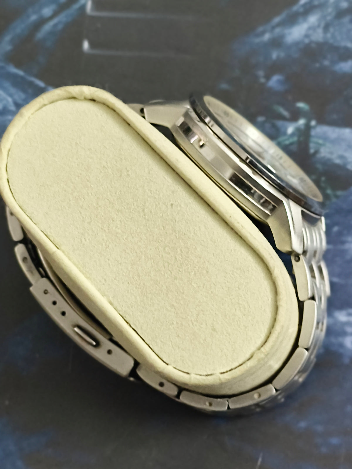 Tissot 1853 Quartz Watch 40mm with a White Dial