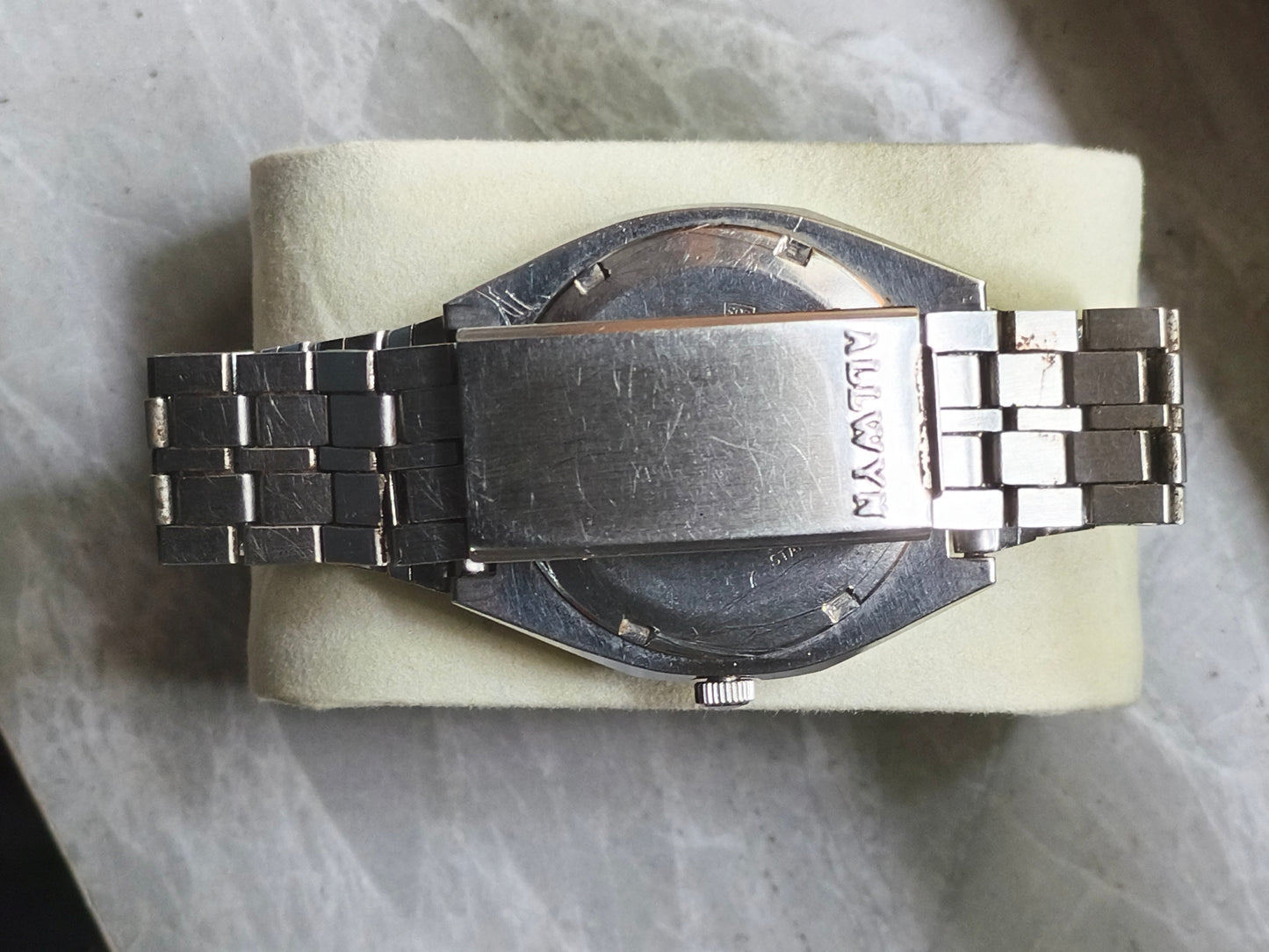 Vintage allwyn automatic tv dial