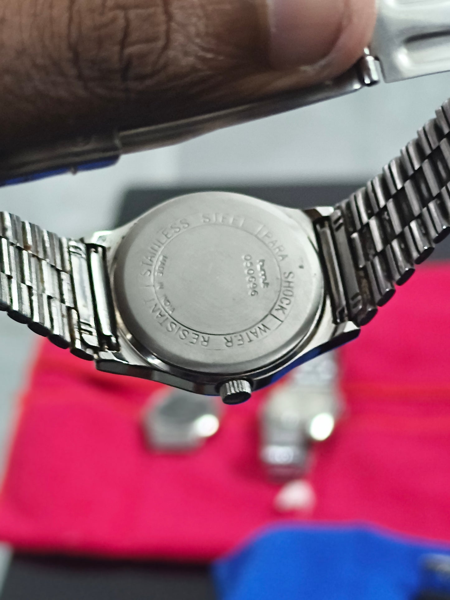 HMT Trishna Hand-wound Mechanical Watch with a Champagne Note-book Dial