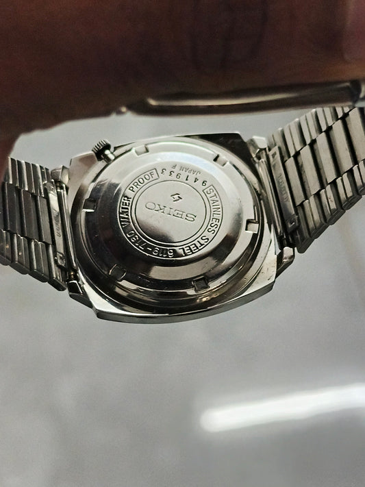 Seiko 5 Automatic Split Day Date Vintage Watch with Black Dial