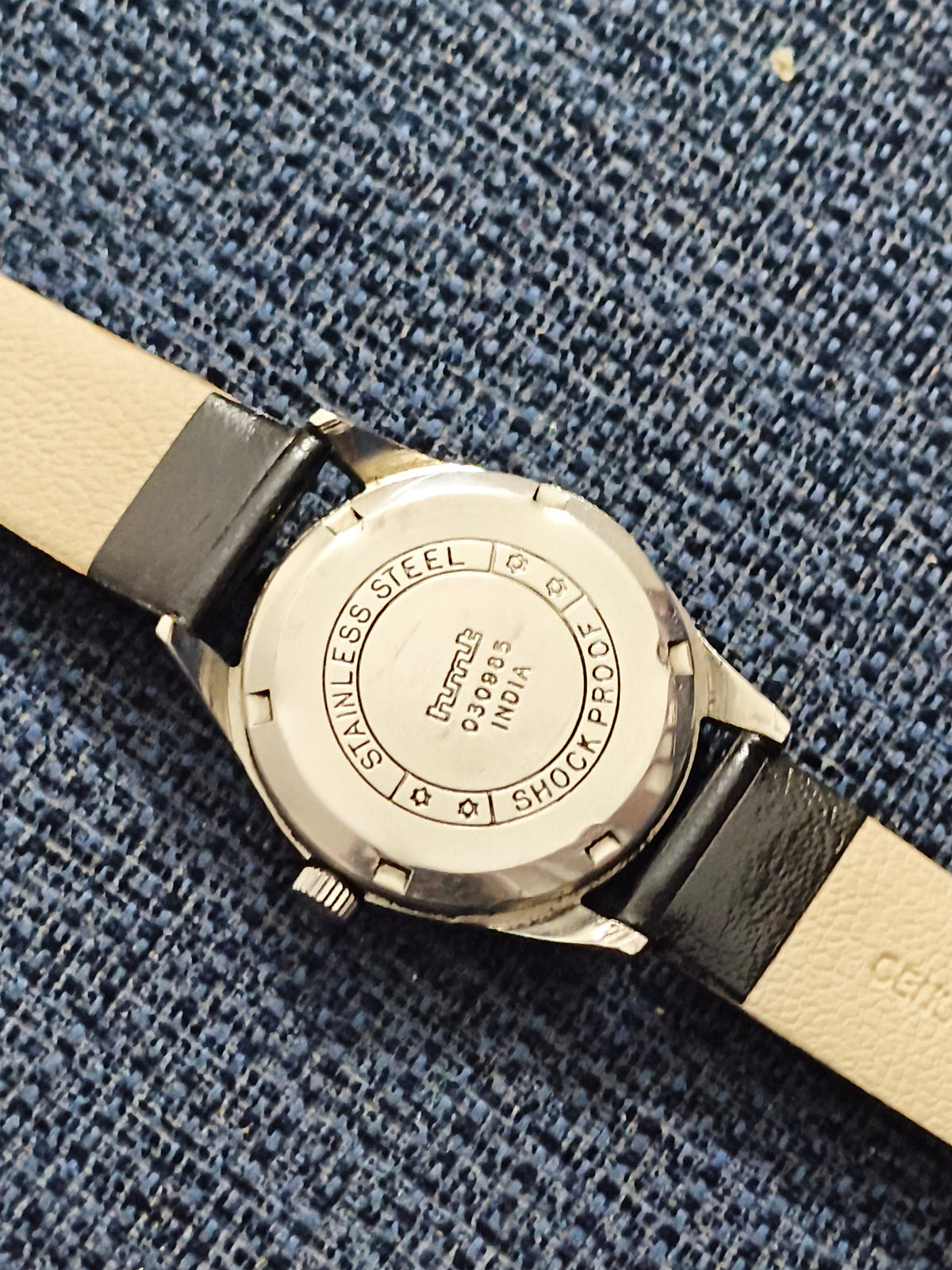 HMT Nishat Hand-wound Vintage Watch with a Black Dial and Brick Indices