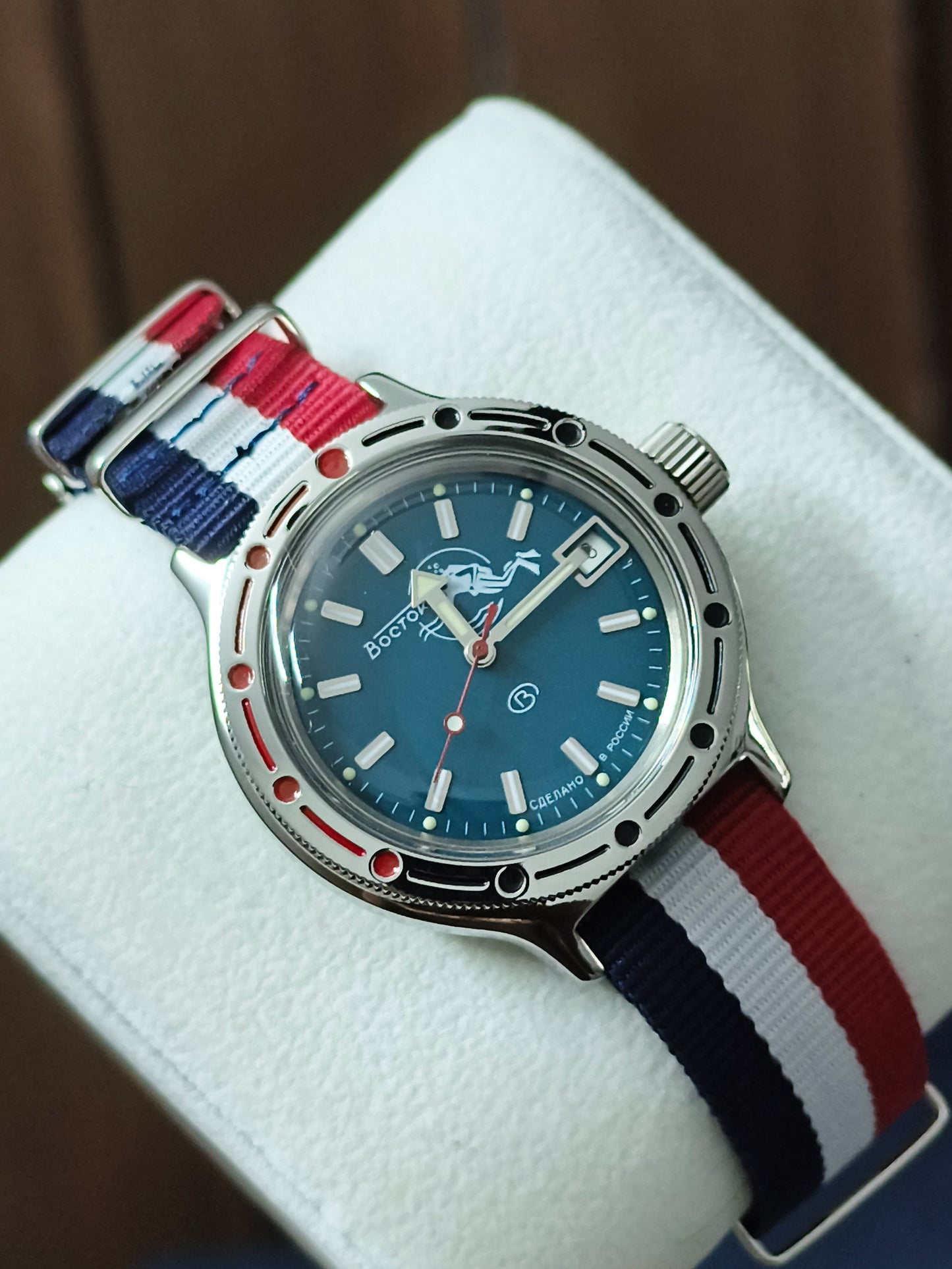 VOSTOK Amphibia 420059 Scuba Dude Automatic Diving Watch with Blue Dial and Tri-color Strap