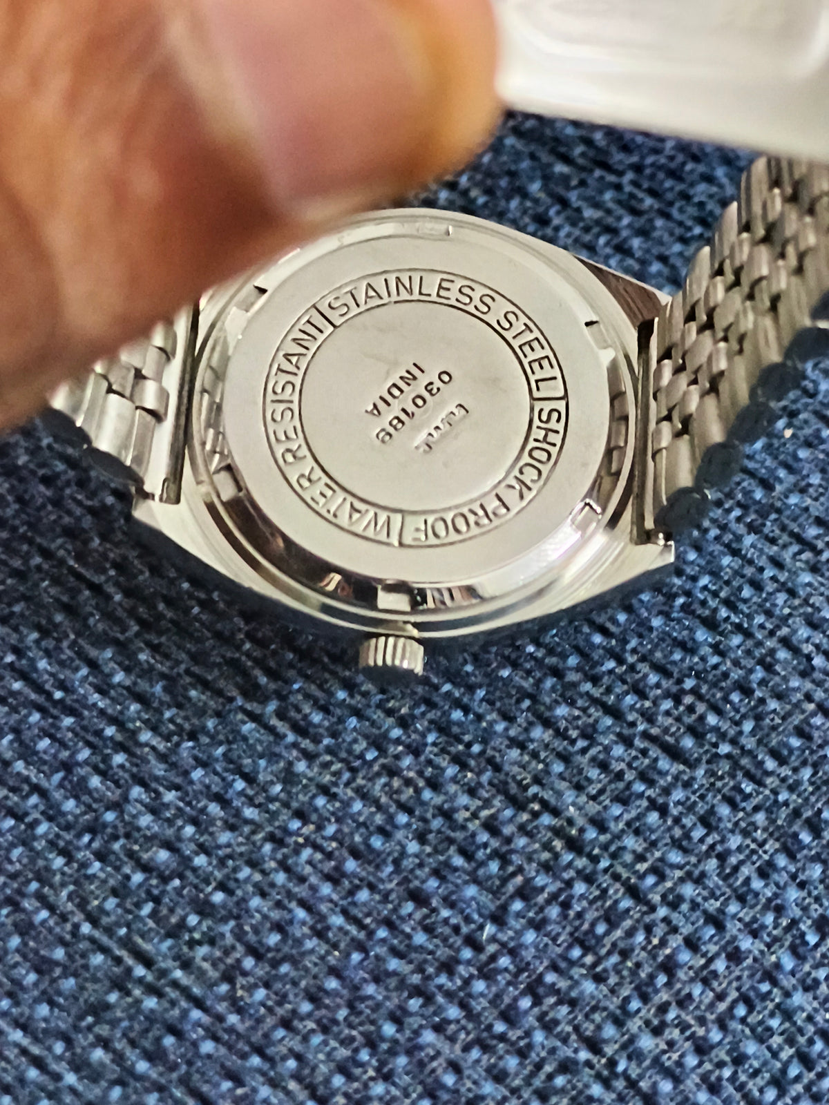 HMT Farah Hand-wound Neo-Vintage Watch with a Silver-toned Dial