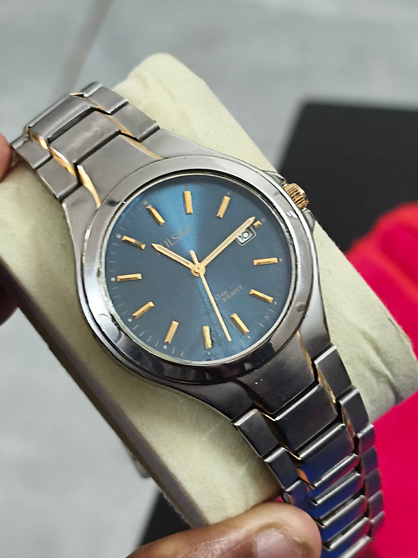Pulsar Vintage Quartz Watch with a Blue Sunburst Dial