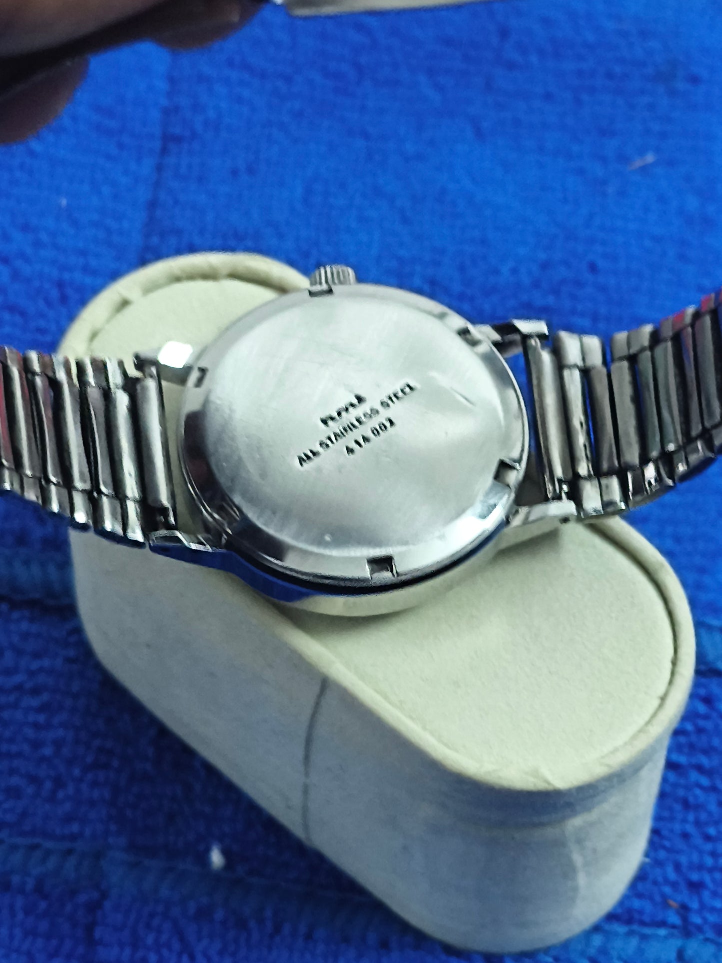 HMT Shakti Hand-wound Watch with a White Dial