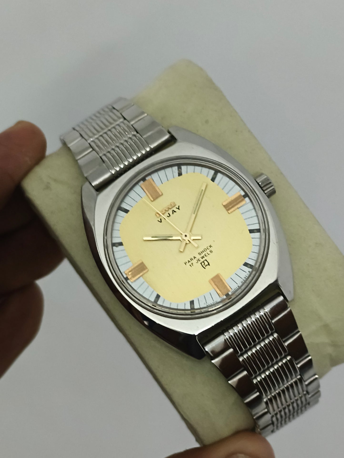 HMT Vijay Mechanical Yellow