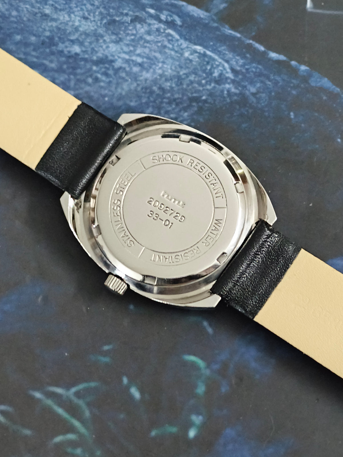 HMT Deepak Hand-wound Vintage Watch with a Dual-tone Dial