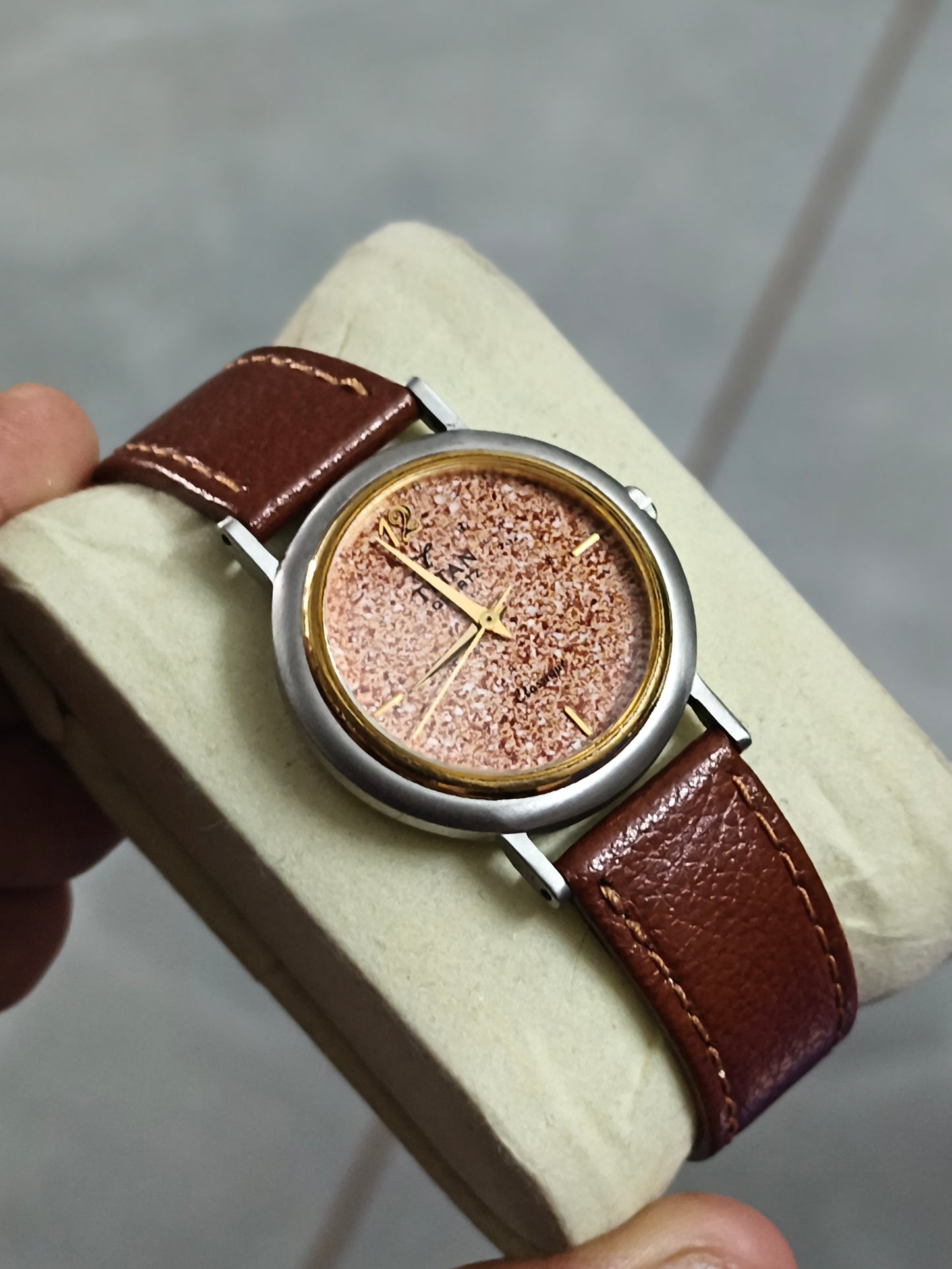 Titan Classique Unisex Quartz Watch with Pink Marble Texture Dial