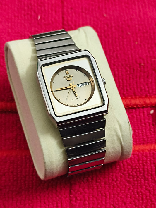 Seiko 5 Automatic Vintage “Tank” Mid Size Watch