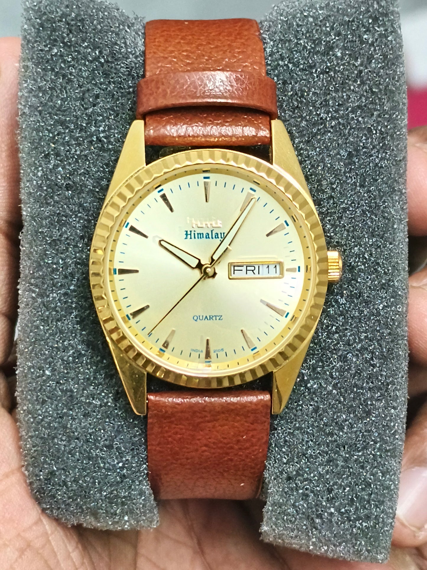 HMT Himalaya Quartz Gold Day Date Watch