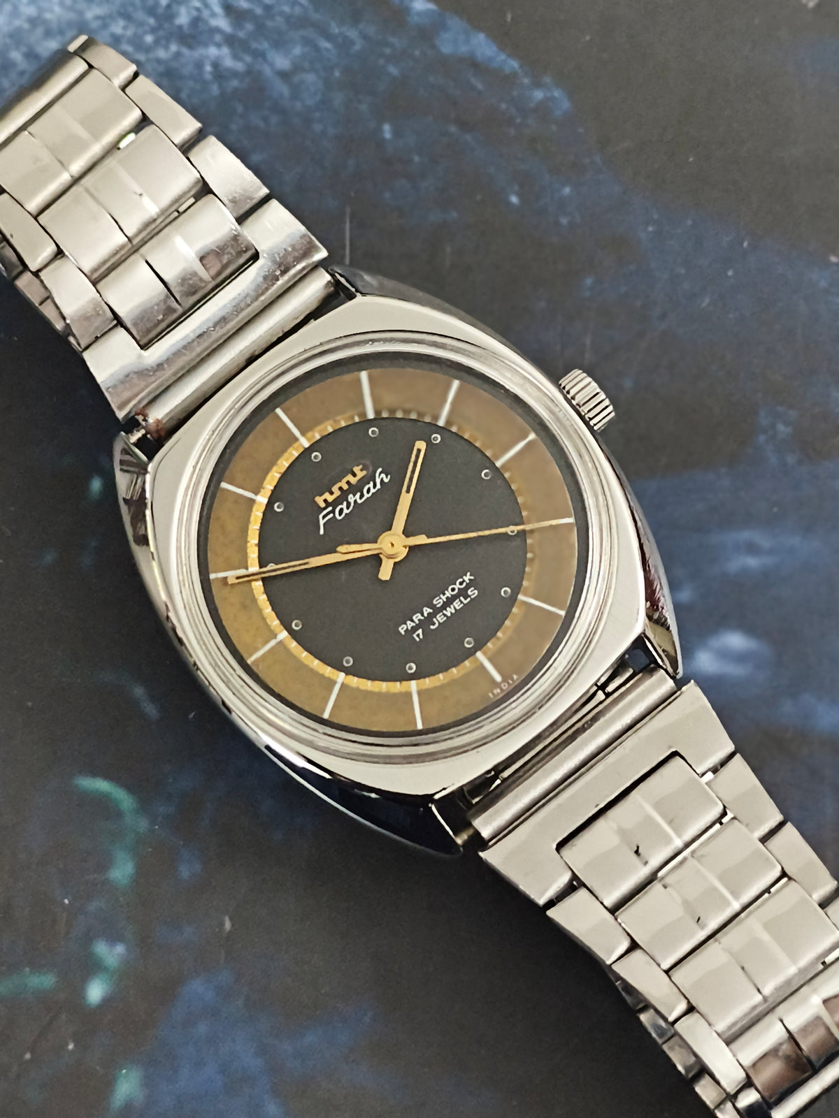 HMT Farah Hand-wound Vintage Watch with a Two-tone Dial