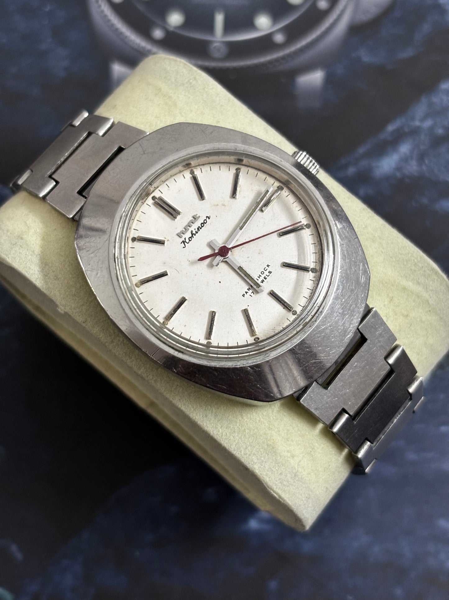 HMT Kohinoor Hand-wound Vintage Watch with a White Dial