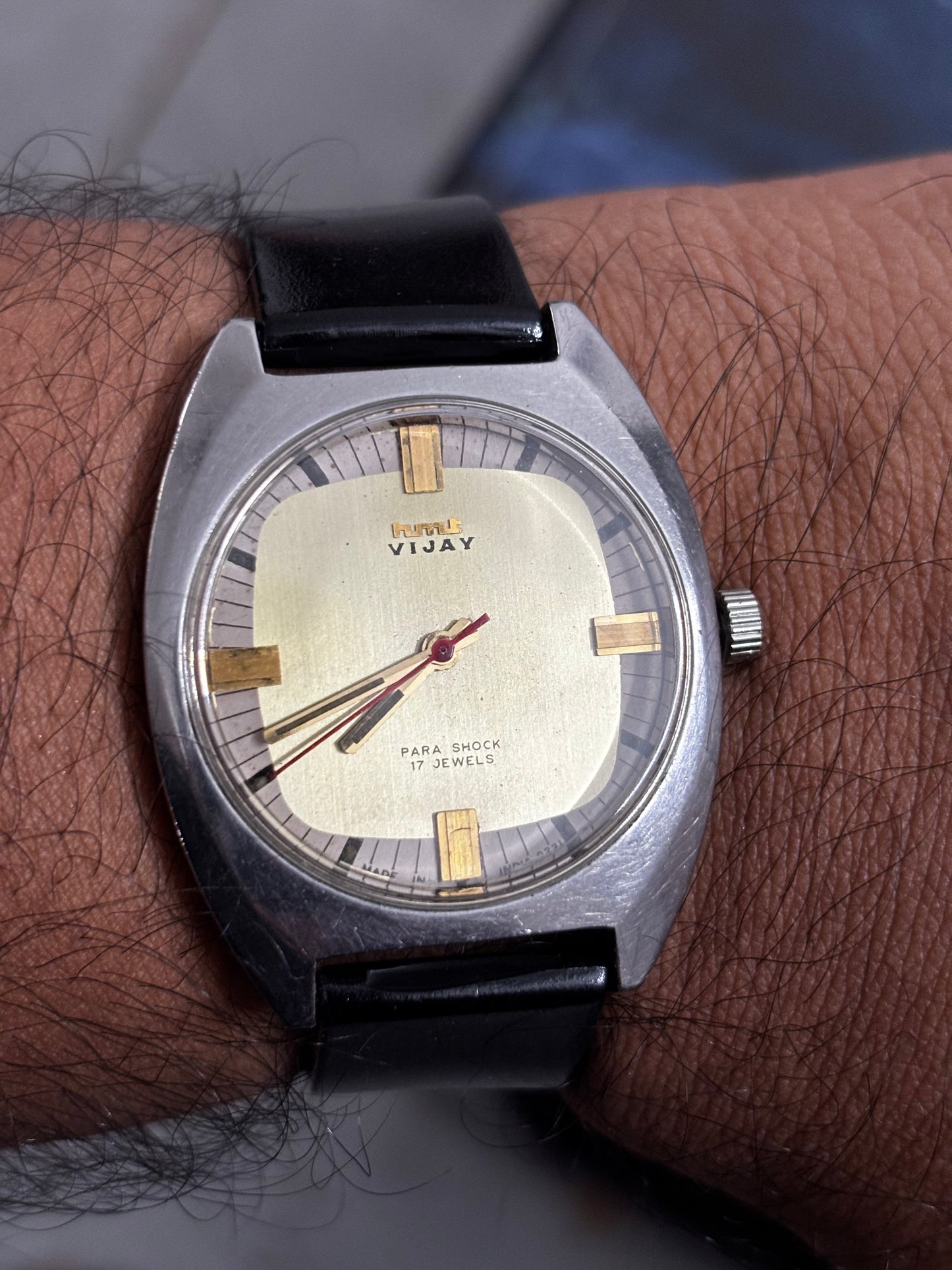HMT Vijay Hand-wound Vintage Watch with a Golden Dial