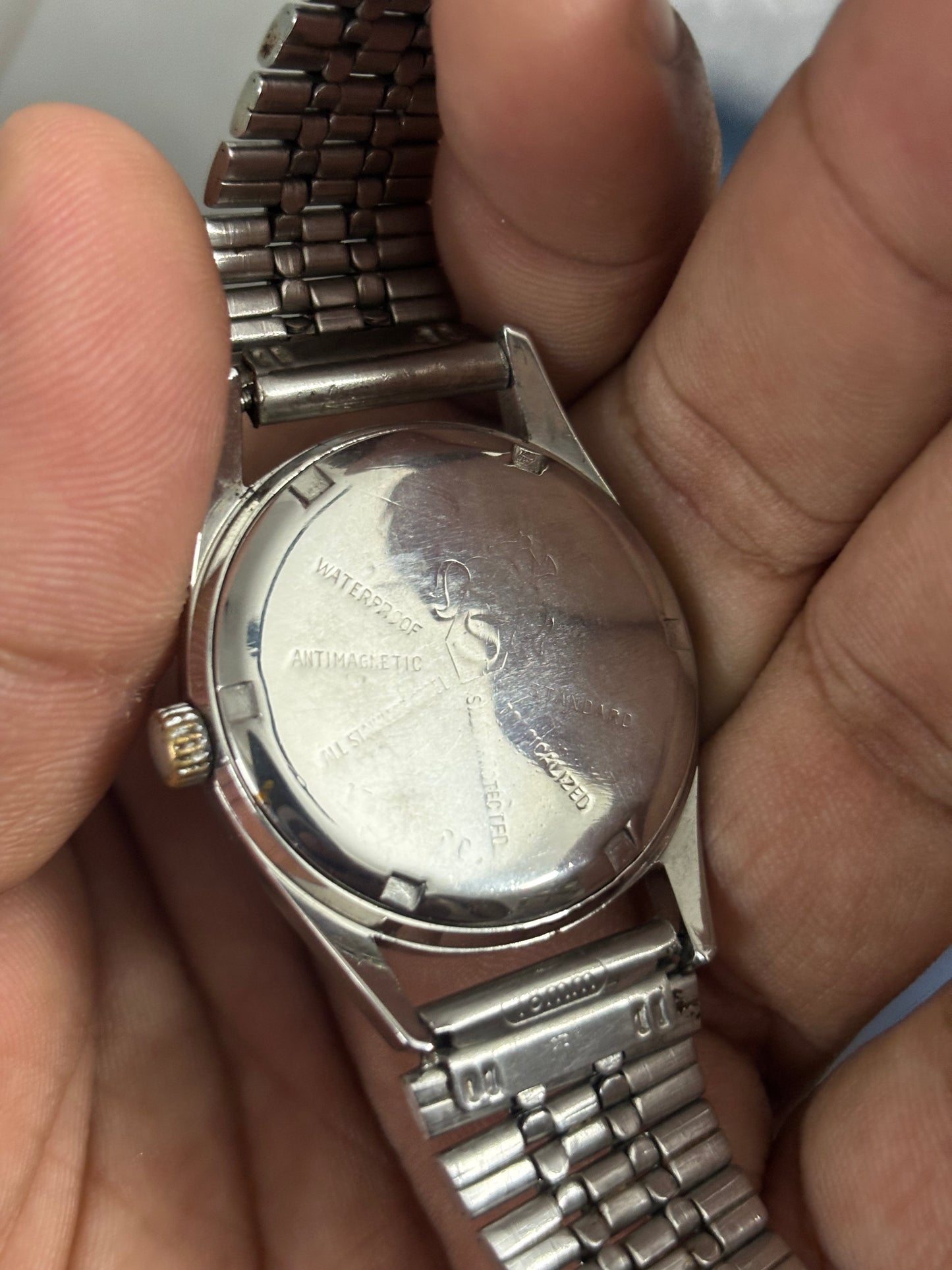 Henry Sandoz & Fils Manual-winding Vintage Watch with a Blue Dial