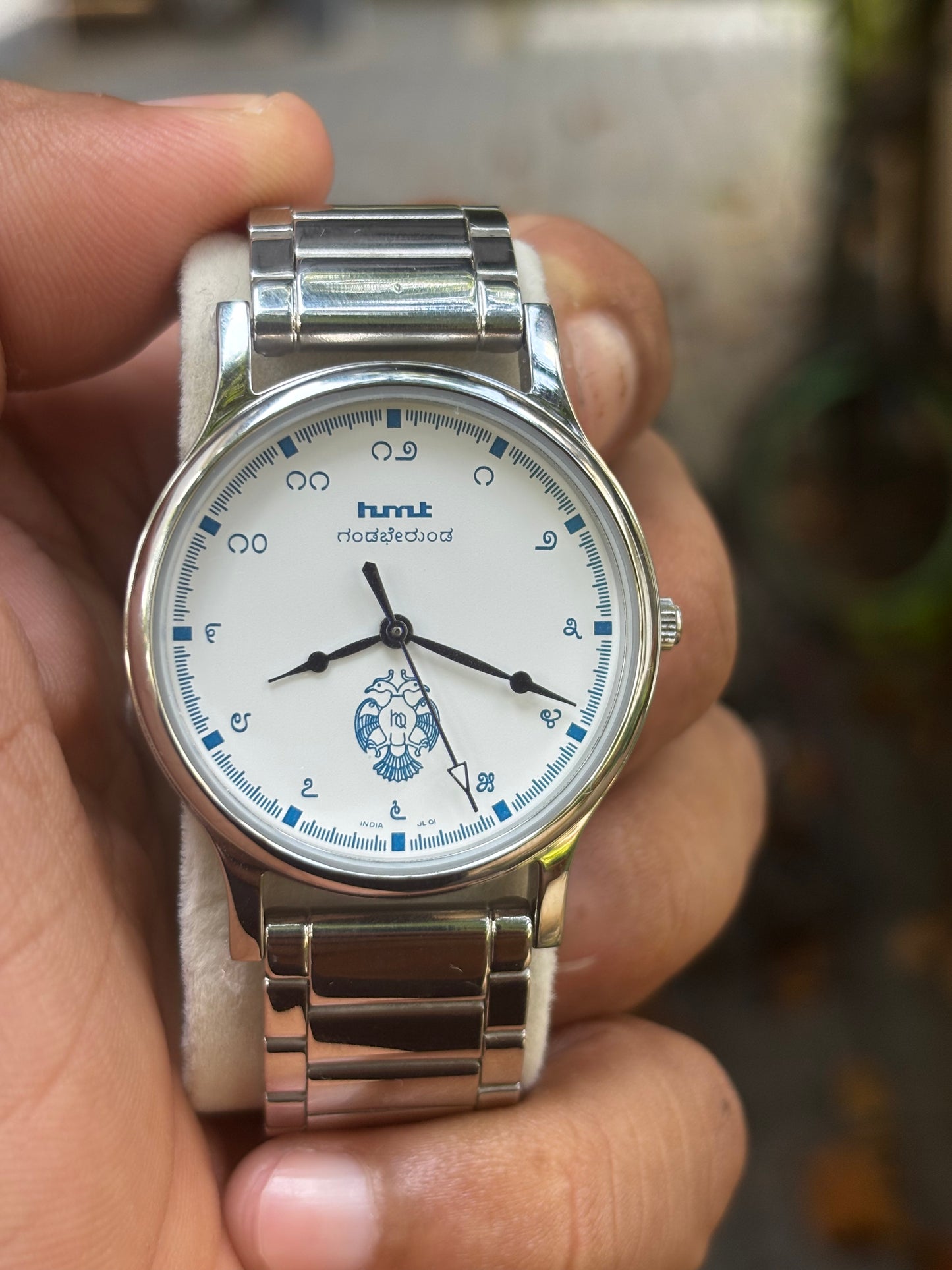 HMT Women's Gandaberunda Bracelet