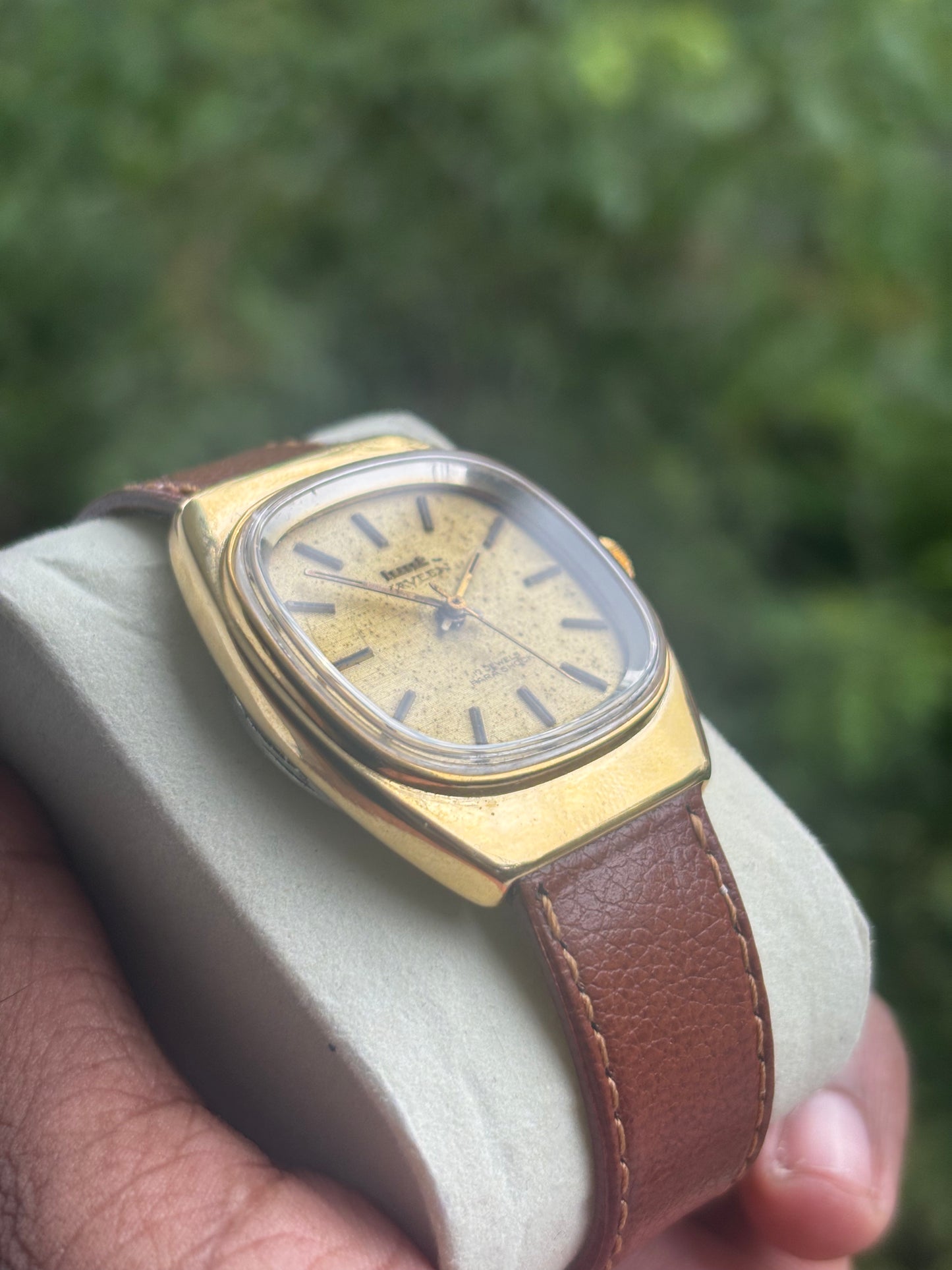 HMT Naveen Vintage Mechanical Watch (rare to find model)