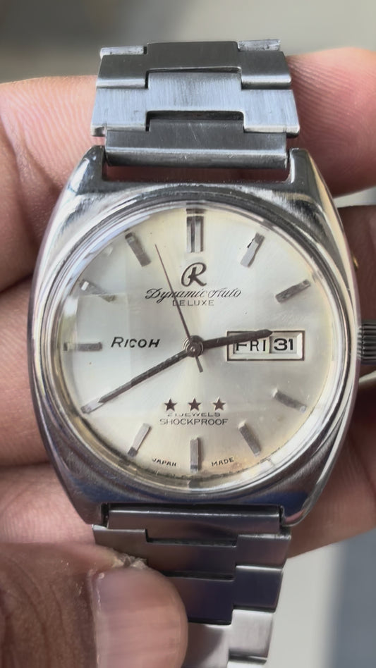 Ricoh Dynamic Automatic Deluxe from 1970s with Diamond Cut Glass