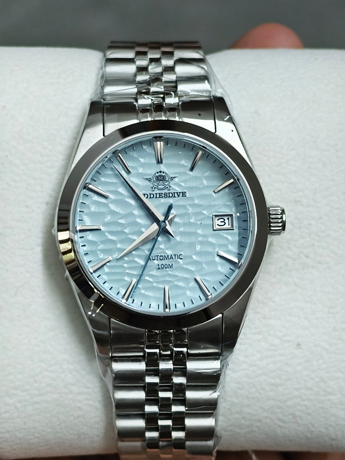 ADDIESDIVE 39mm Automatic Watch with Ice Blue Sand-dune Dial