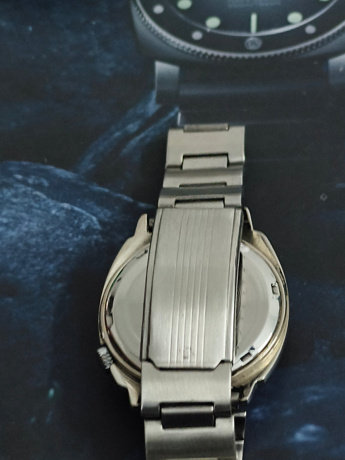 Timestar Vintage Mechanical Hand-wound Watch with a Black Art Deco Dial