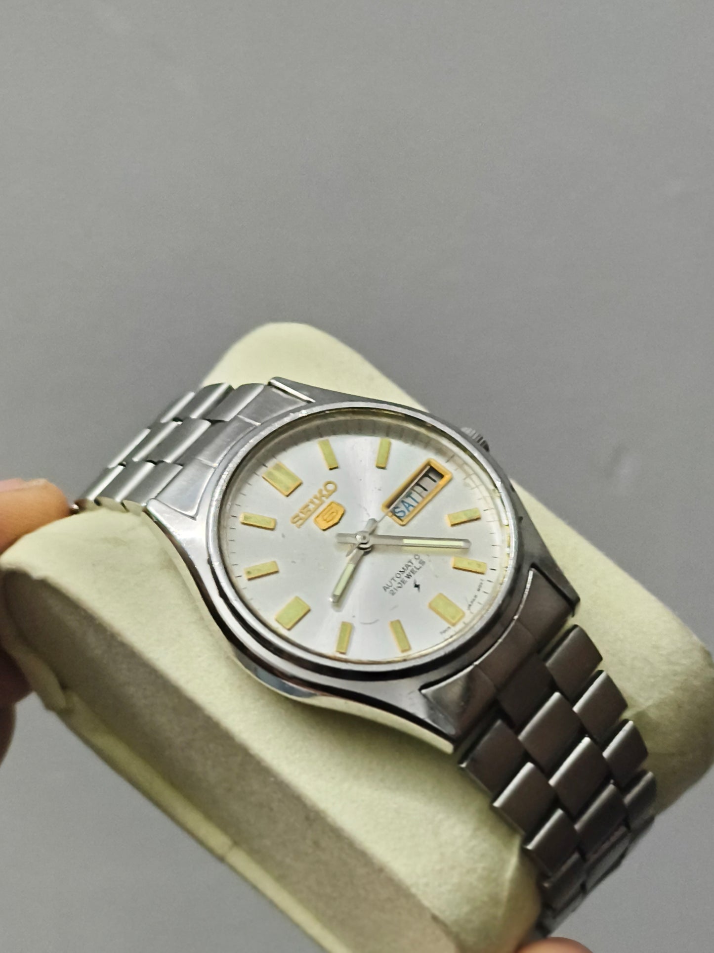 Seiko 5 Automatic Day Date Watch with Silver Toned Dial and Lumed Indices