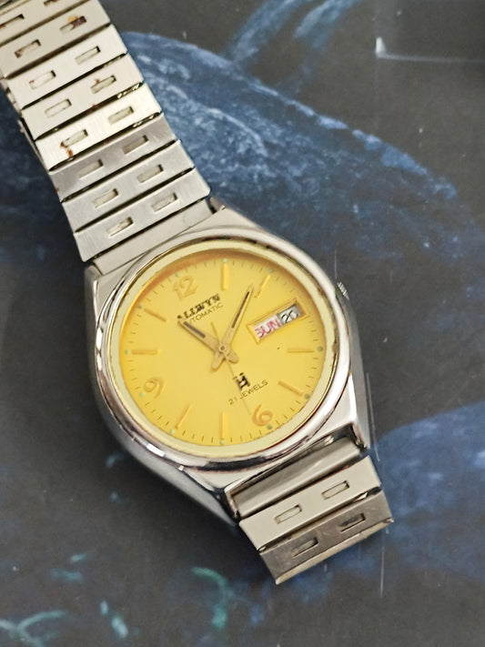 Allwyn Automatic Vintage Day Date Watch with a Gold-toned Dial
