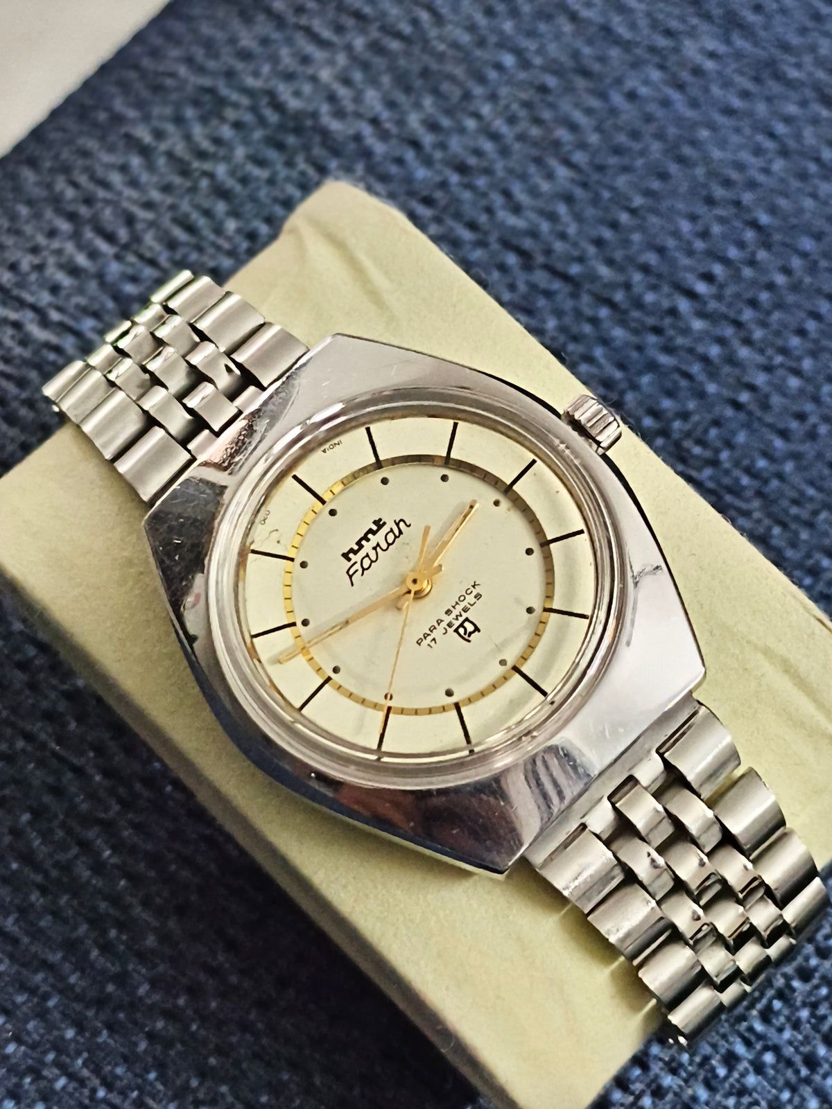 HMT Farah Hand-wound Neo-Vintage Watch with a Silver-toned Dial