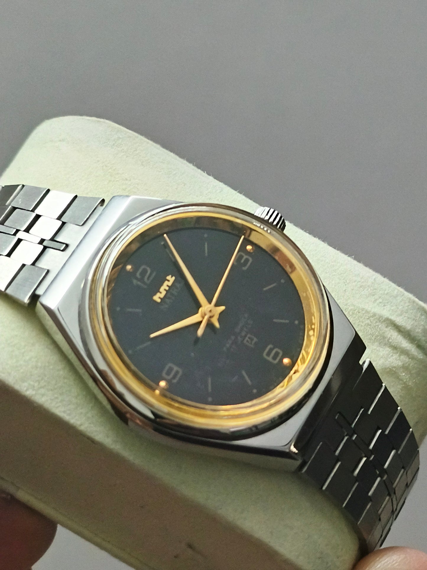HMT Nataraj Hand-wound Watch with Black Dial