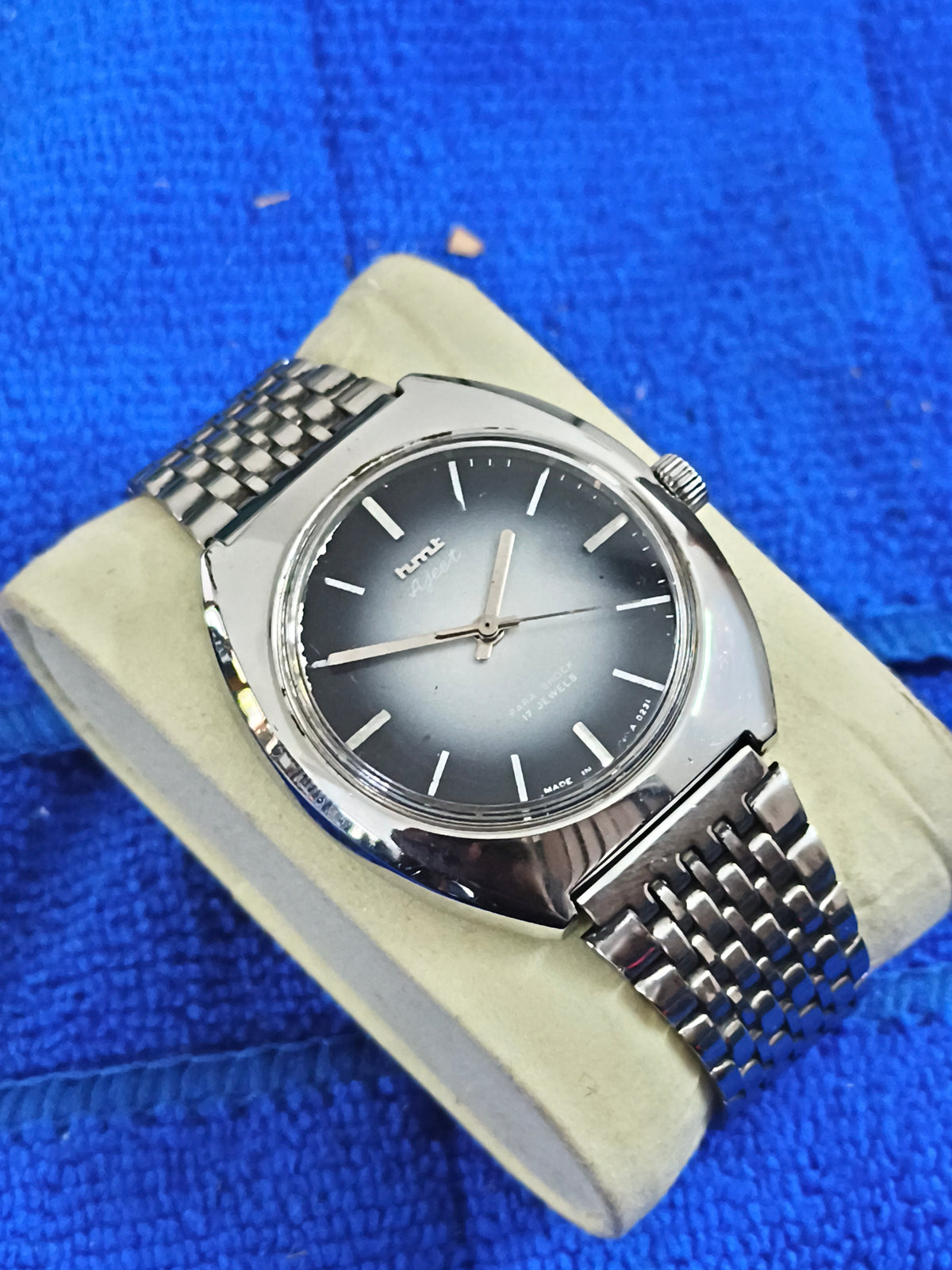 HMT Ajeet Hand-wound Vintage Watch with a Gradient "Ghost" Dial