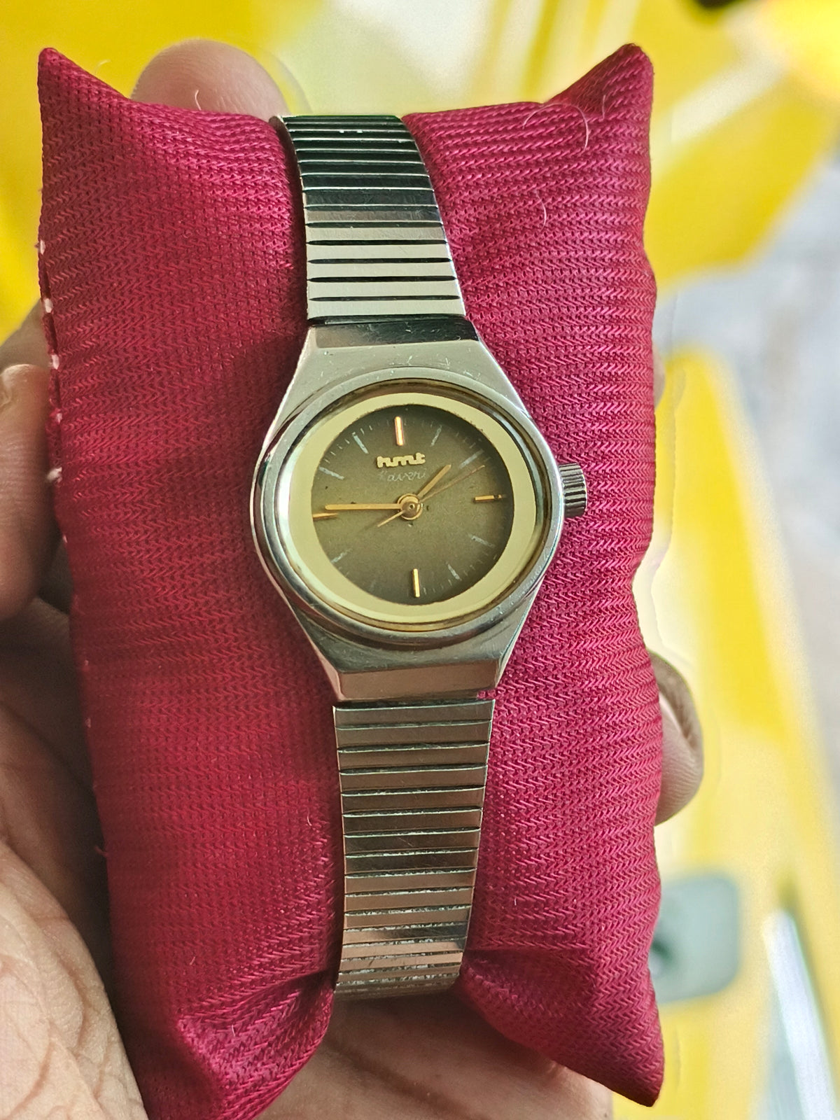 Hmt kaveri ladies Mechanical watch (rare)