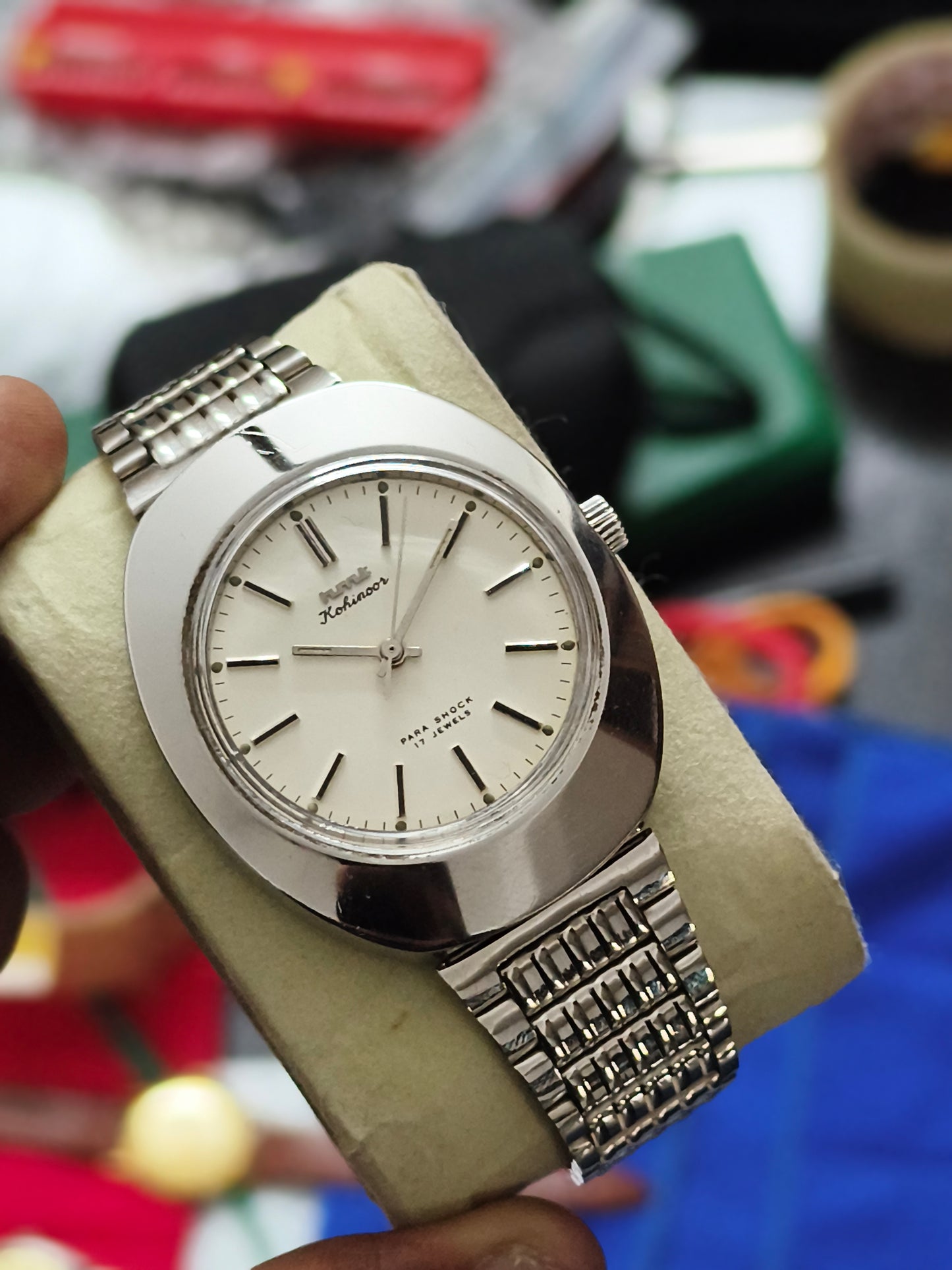 HMT Kohinoor Hand-wound Watch with Oval-Cushion Case and White Dial