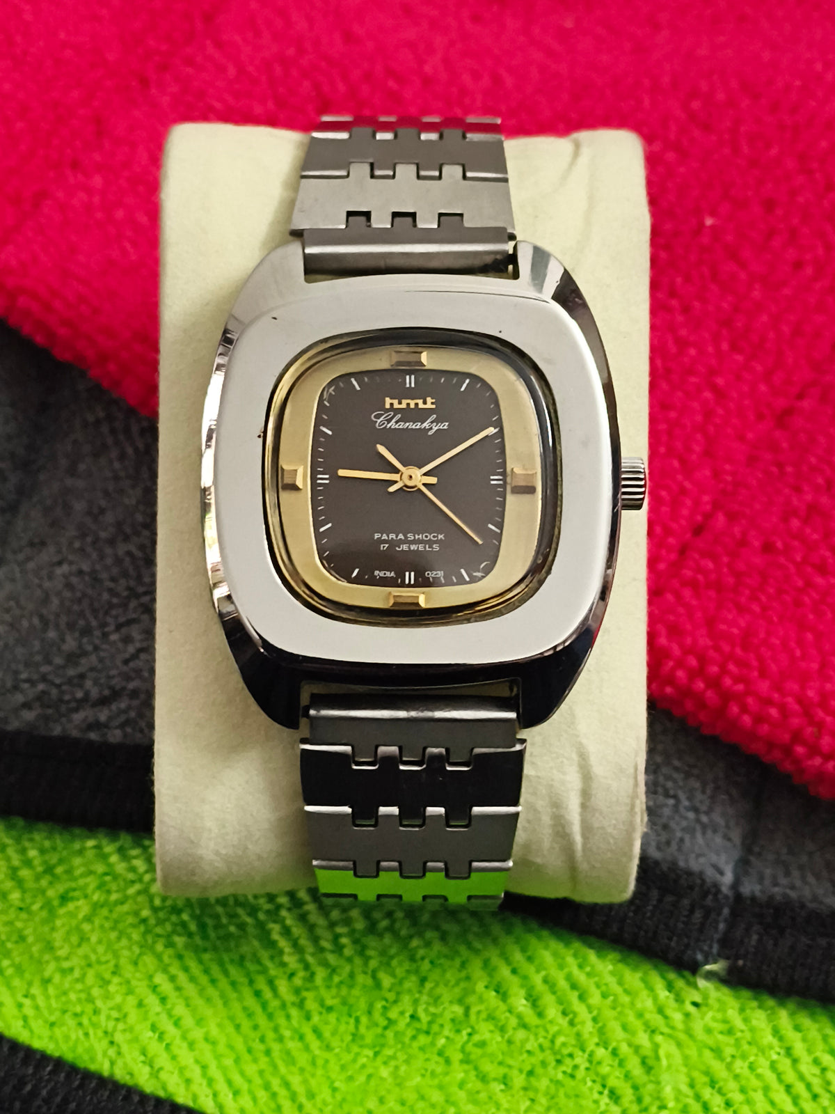 HMT Chanakya Vintage Mechanical Hand-wound Watch with Bracelet
