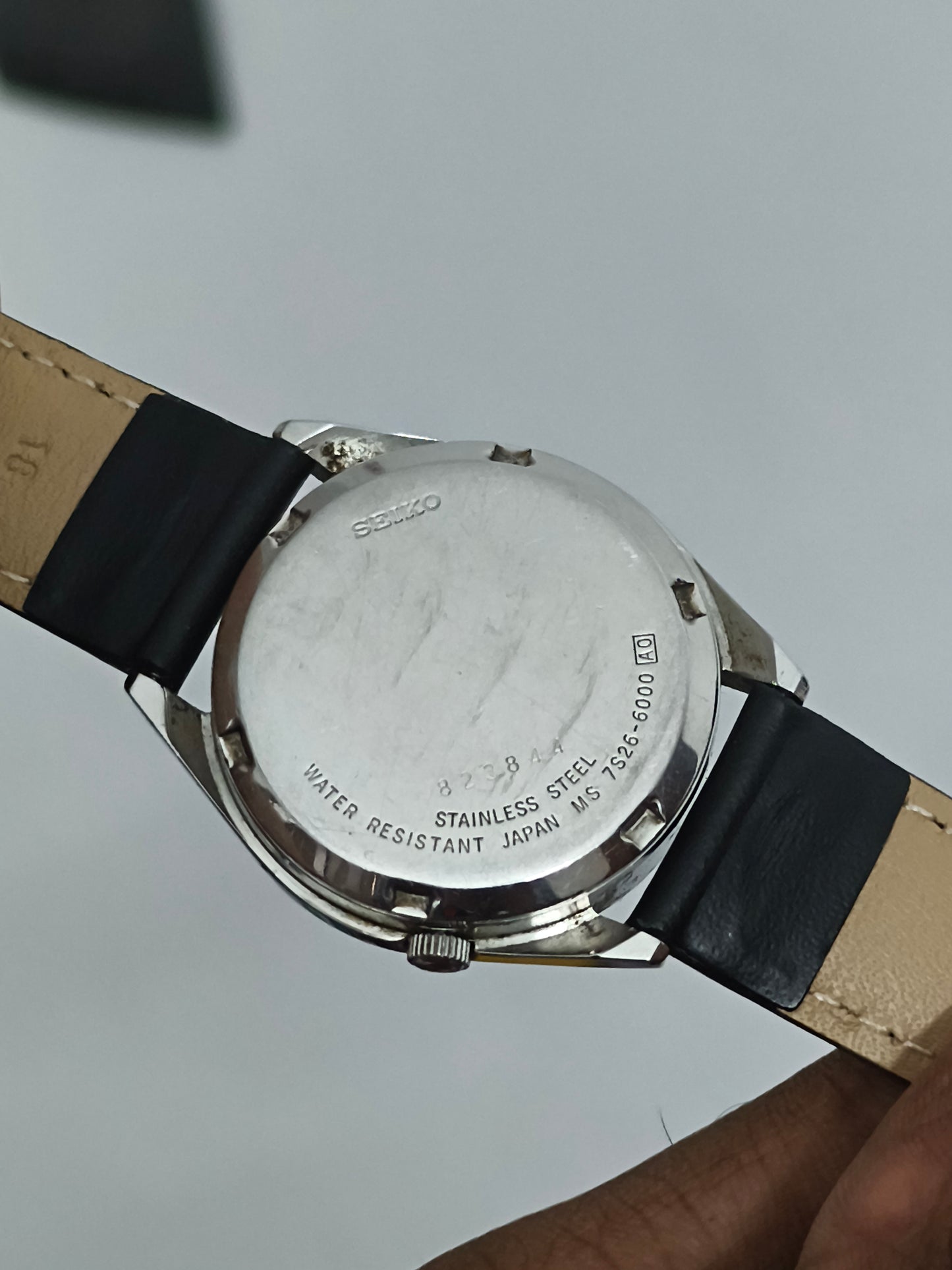 Seiko 5 Vintage Watch with Black Dial and Golden Indices