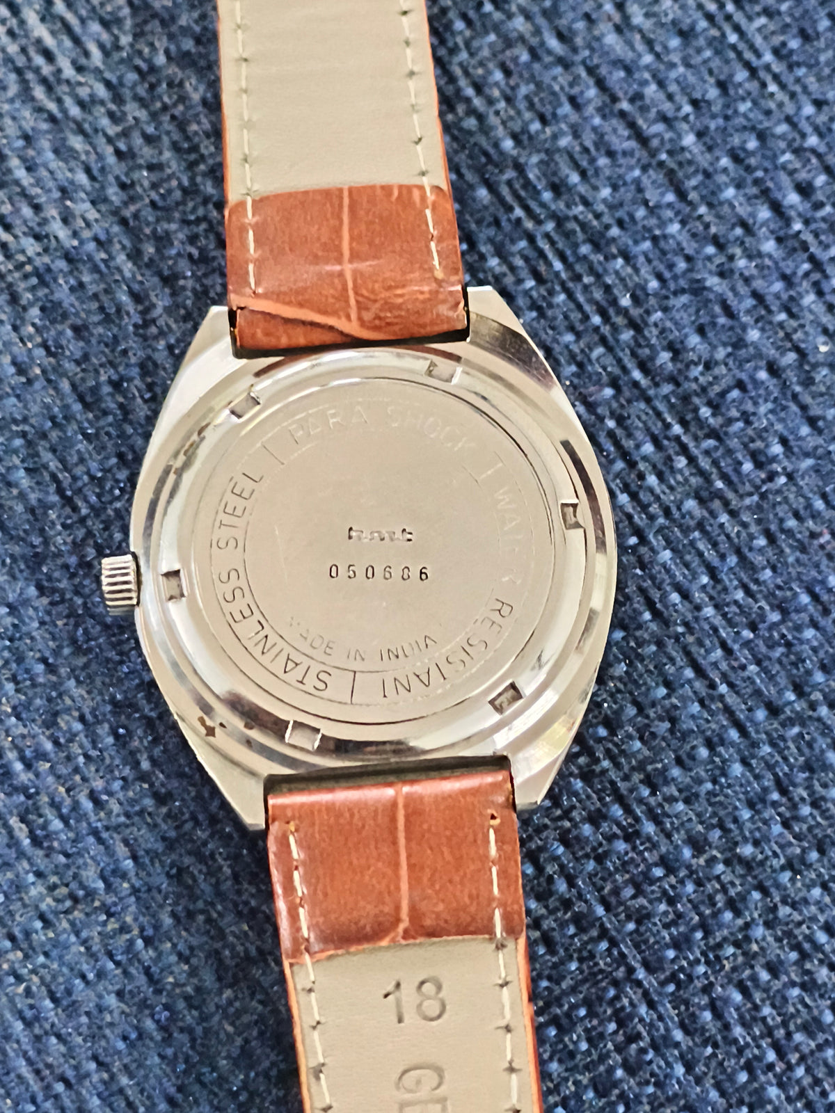 HMT Chirag Hand-wound Vintage Watch with a Gradient Dial