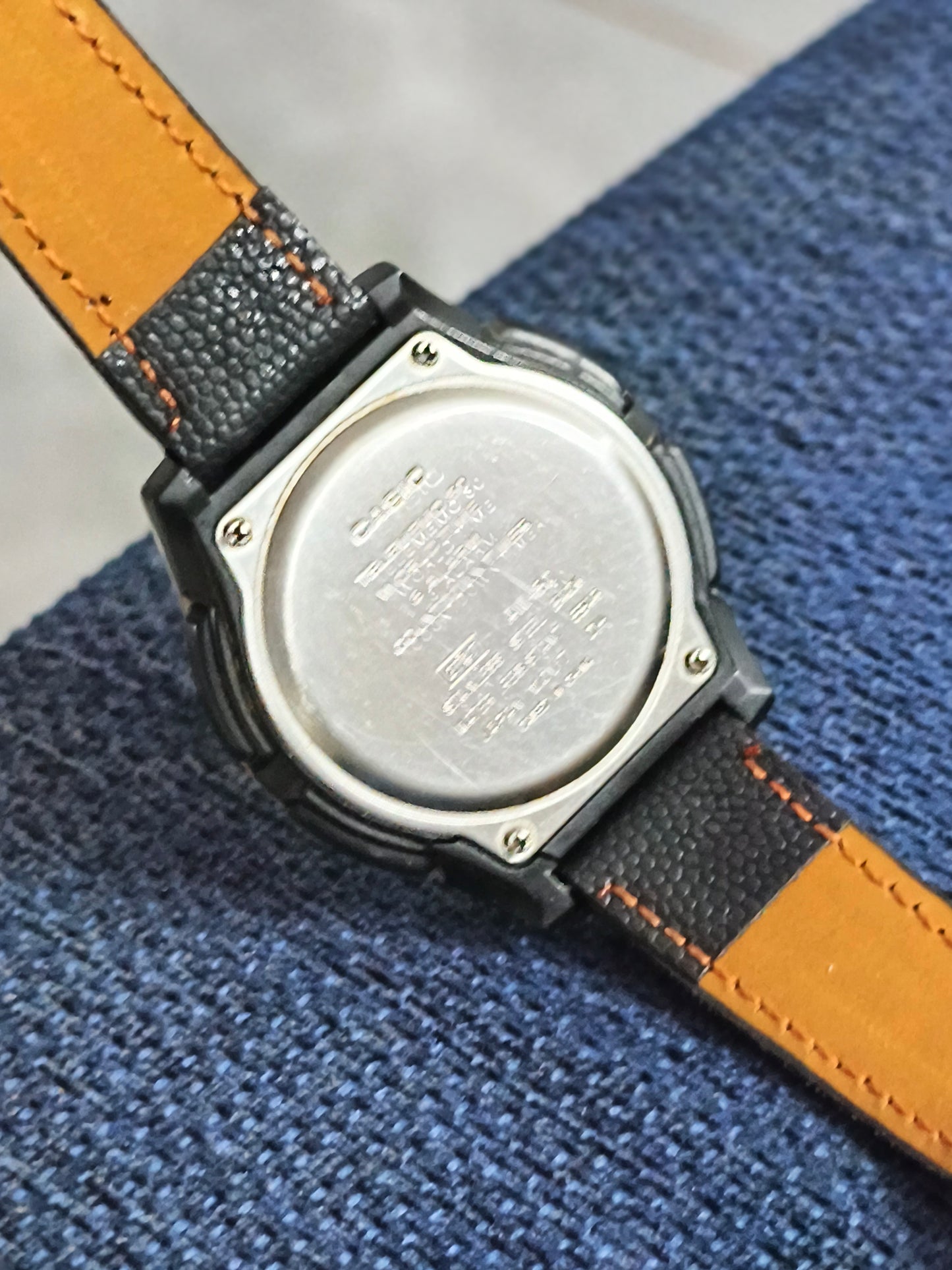 Casio AW-80 Ana-Digi Telememo World-time Chronograph Watch