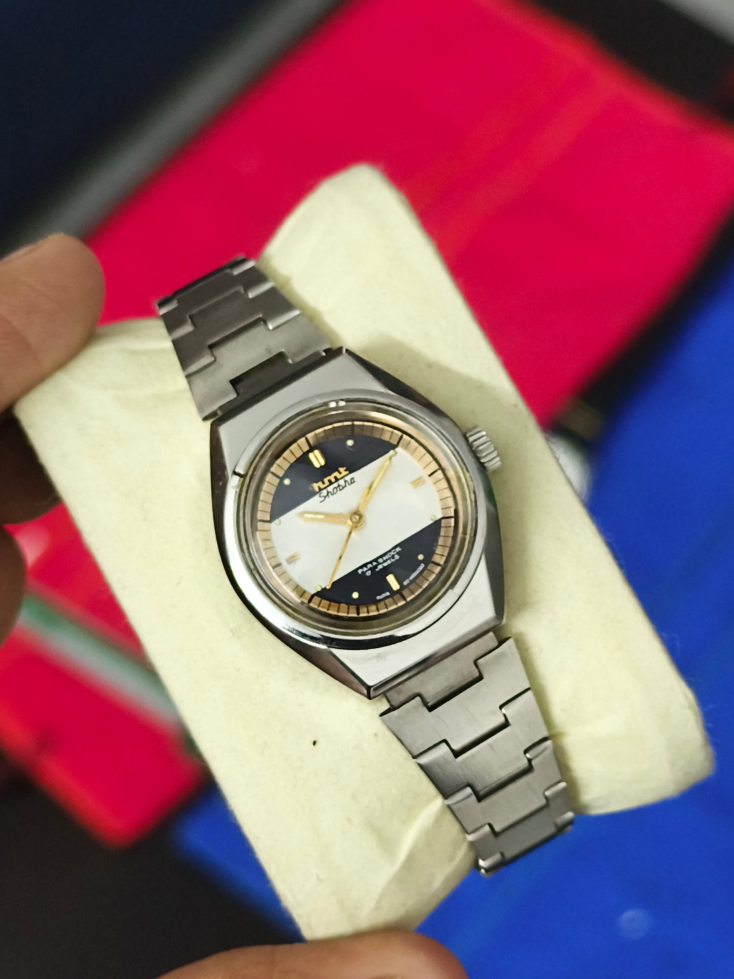 HMT Shobha Hand-wound Ladies' Watch with Two-toned Dial