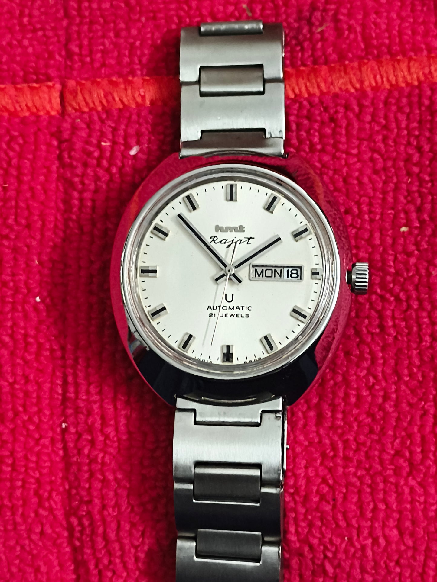HMT Rajat Automatic Day Date Vintage Watch with a Silver-toned Dial