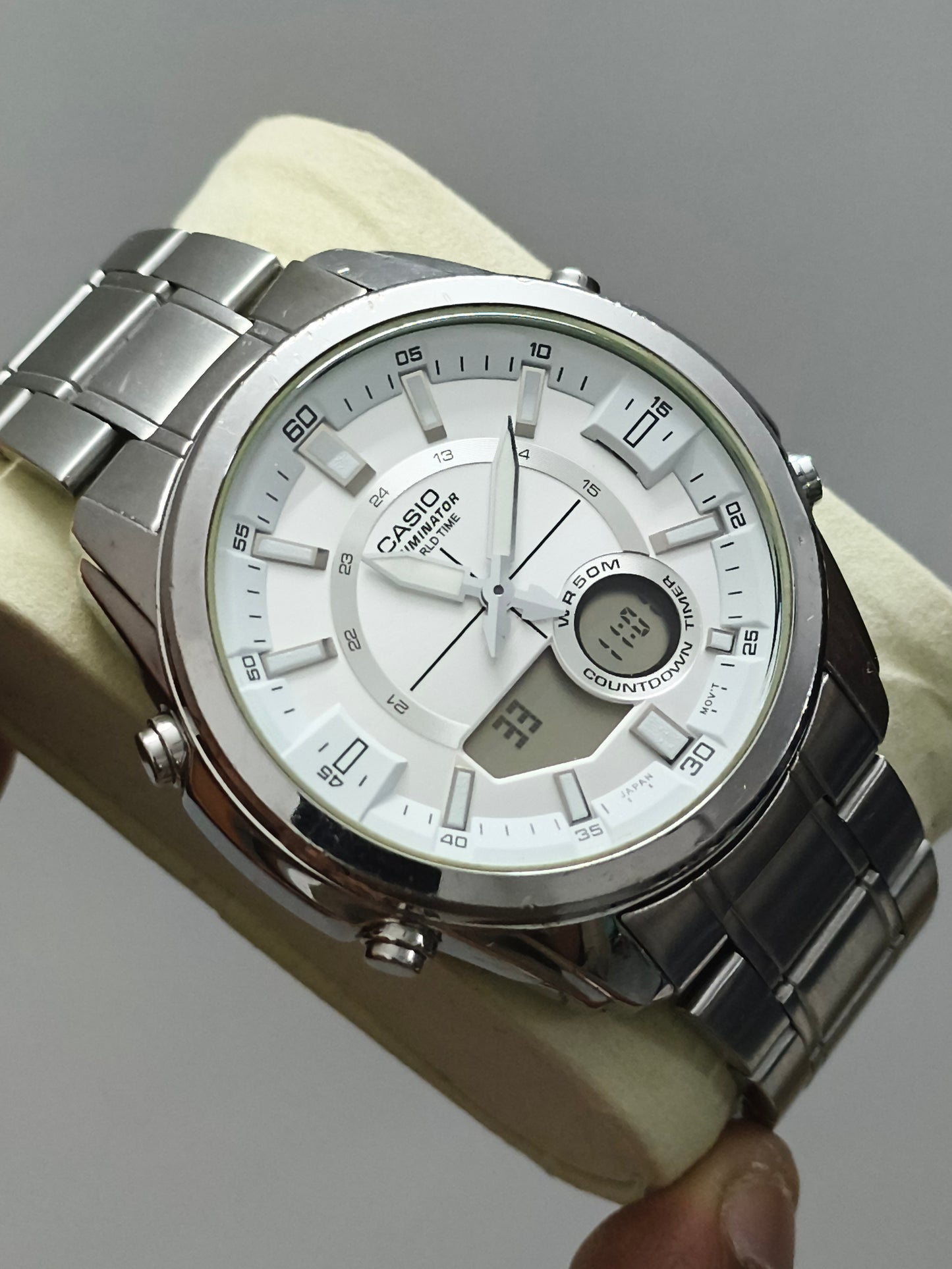 Casio Enticer AMW-810D-7AVDF (Pre-owned) Multifunction Watch