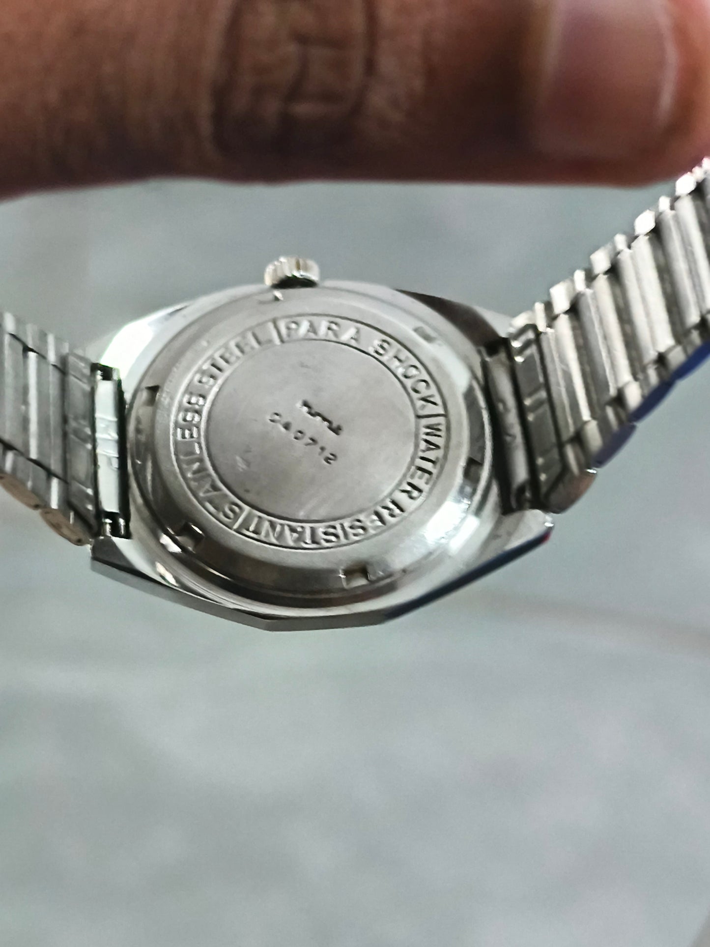 HMT Sahar Hand-wound Watch with Gold-toned Vertical-pattern Dial