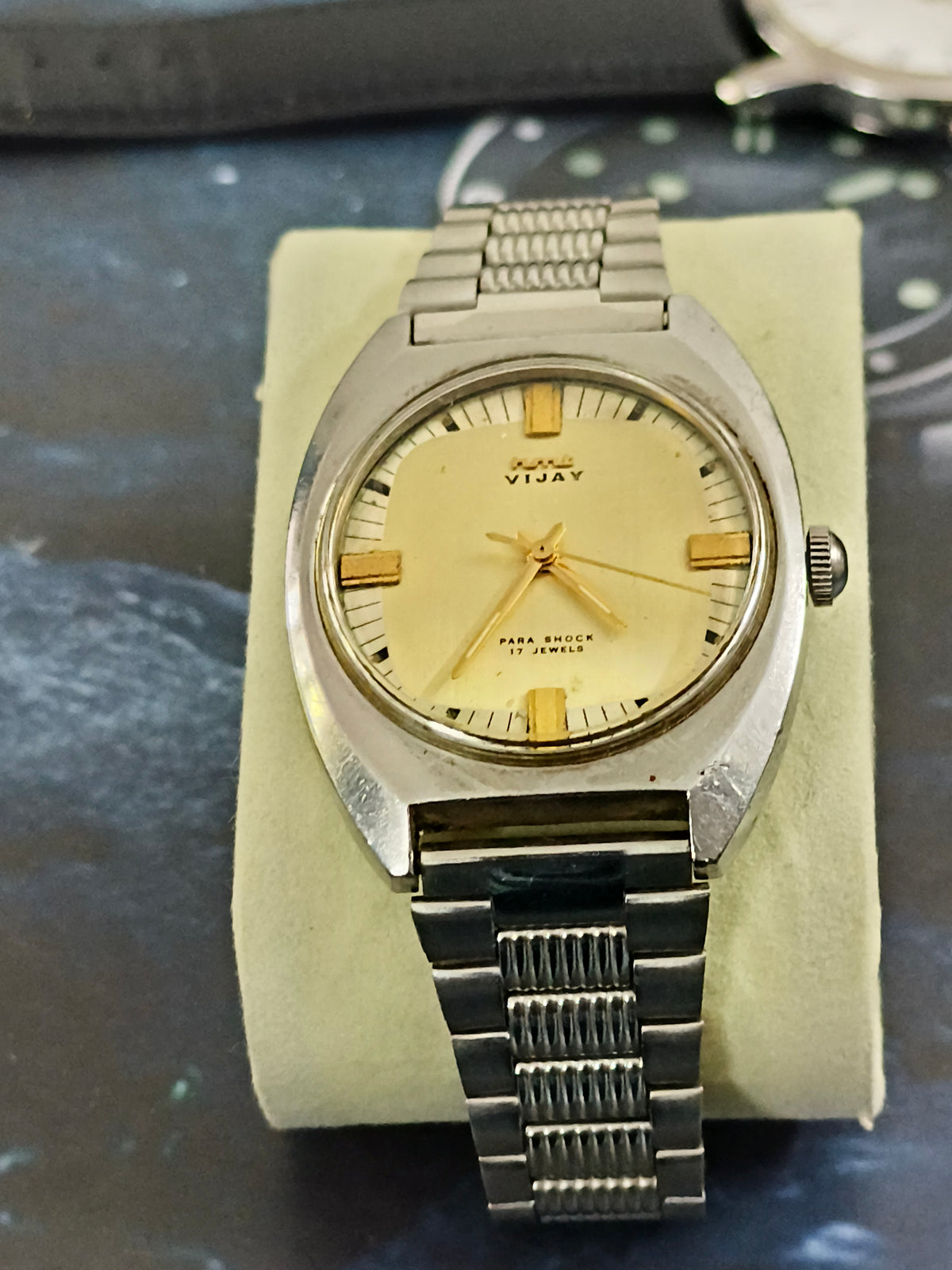 HMT Vijay Mechanical Vintage Watch Dual-tone Version