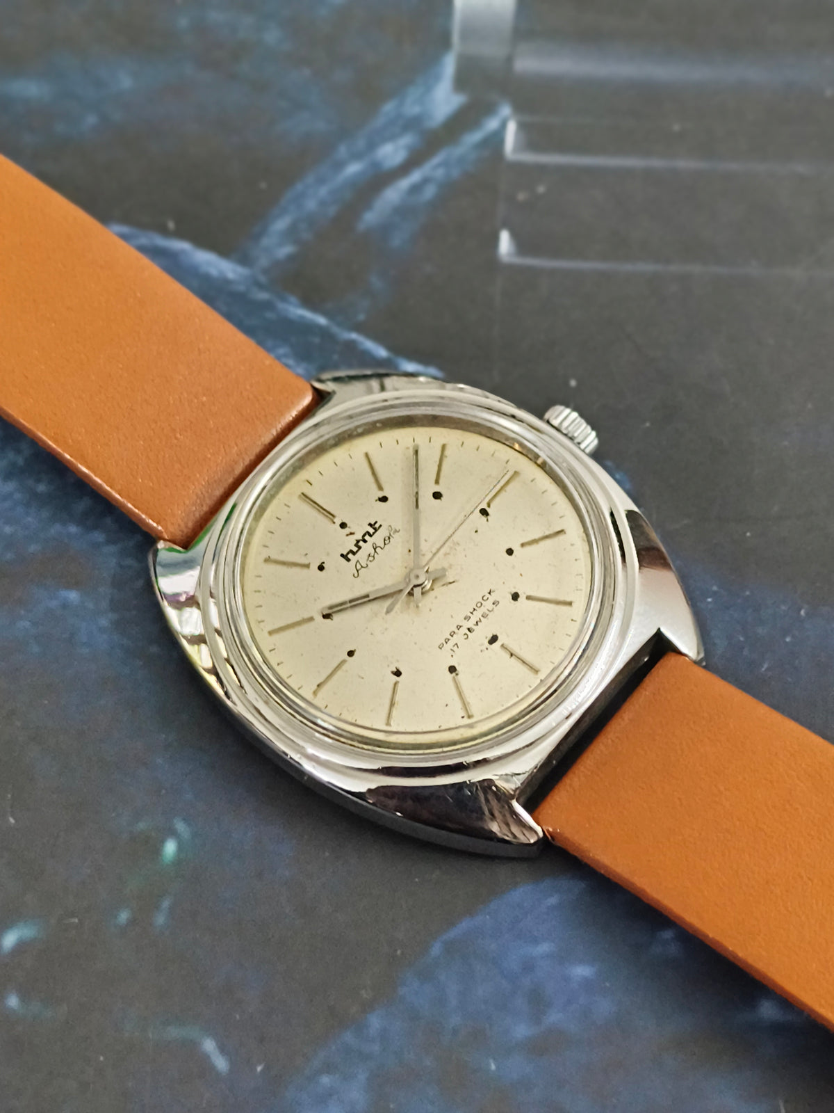 HMT Ashok Hand-wound Vintage Watch with a  Champagne dial