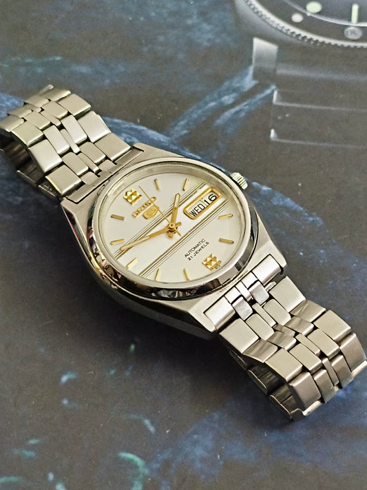 Seiko 5 Automatic Vintage Watch with a Two-tone (White & Silver) Dial with Horizontal Stripe Design