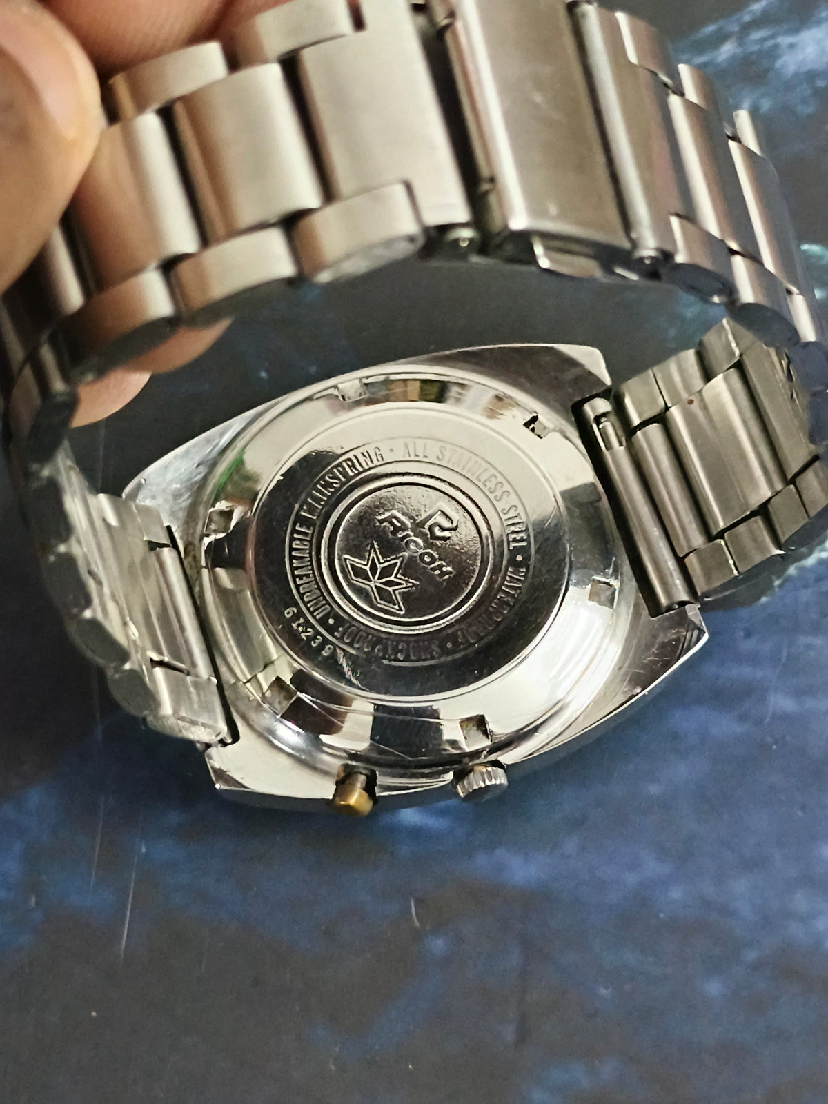 Ricoh Automatic Day Date Vintage Watch with a Blue Gradient Dial