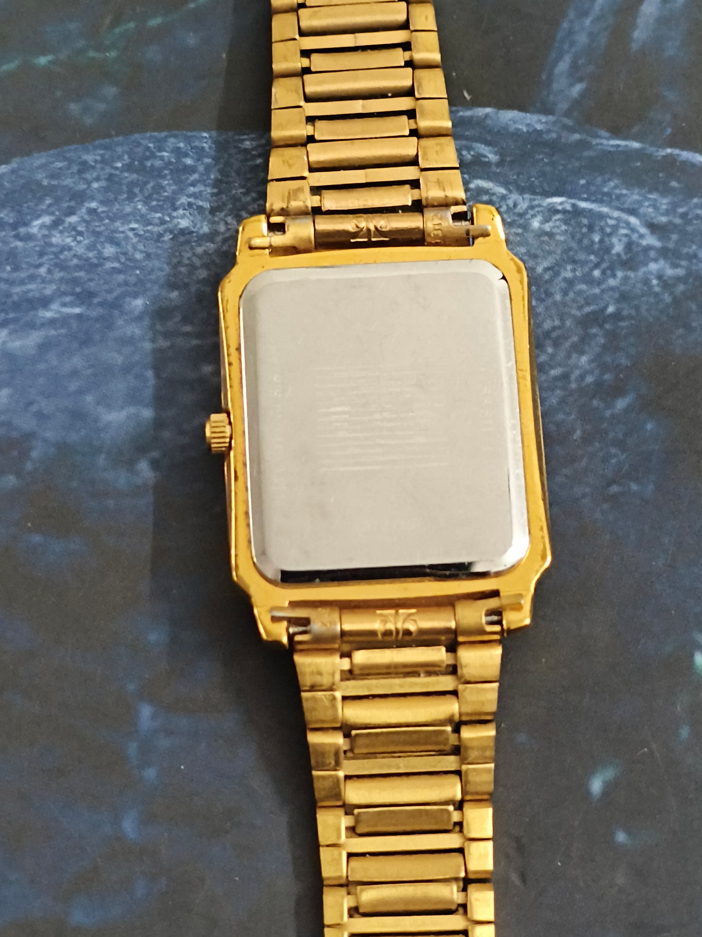 Titan Quartz Tank Neo-vintage Watch with a Gold-toned Case and Bracelet