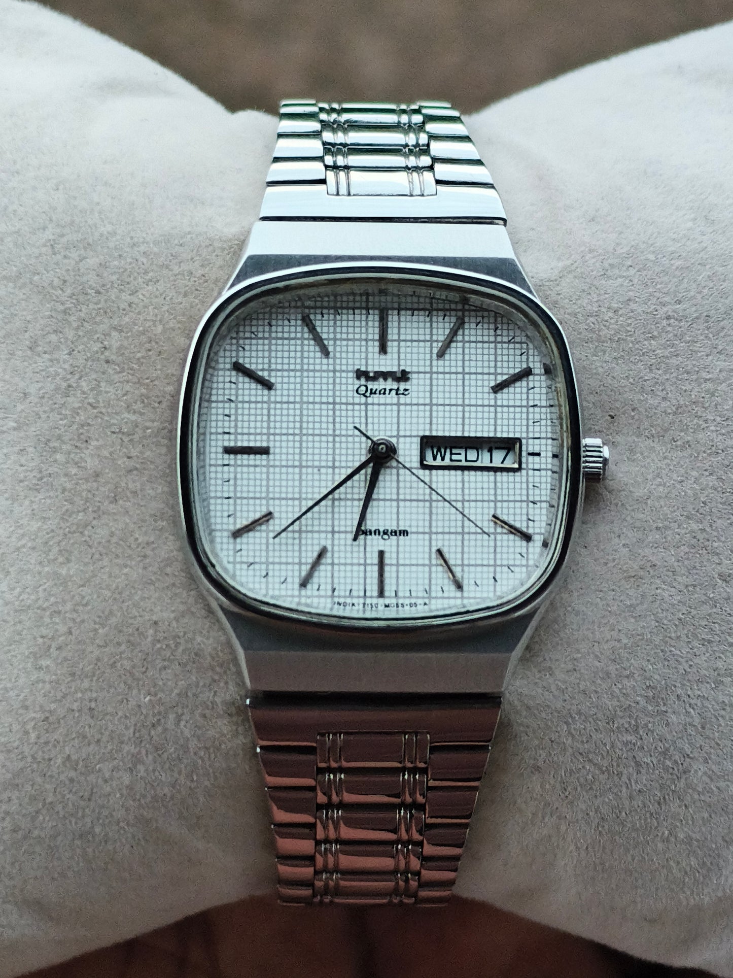 HMT Sangam white graph dial quartz
