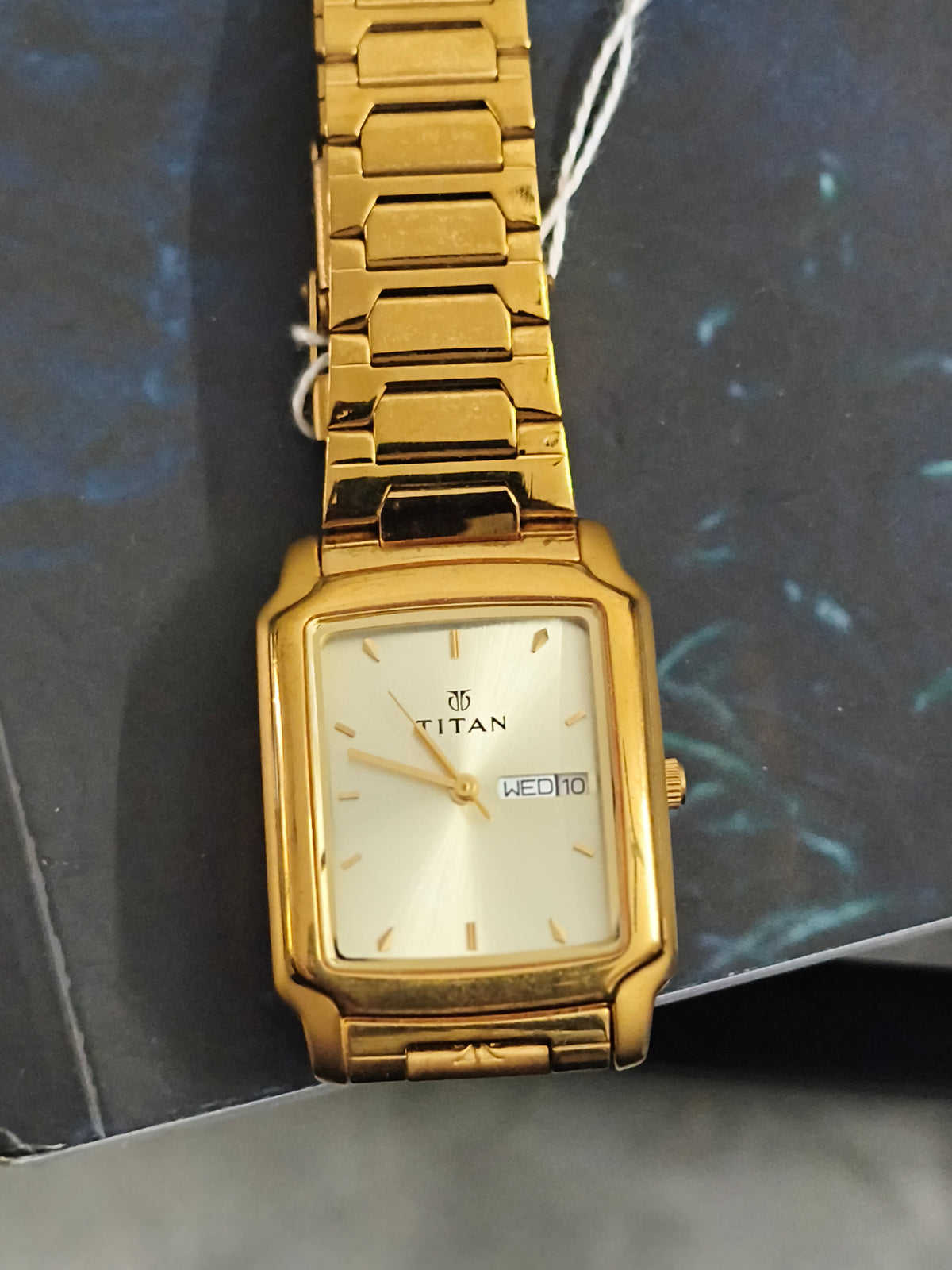 Titan Quartz Tank Neo-vintage Watch with a Gold-toned Case and Bracelet