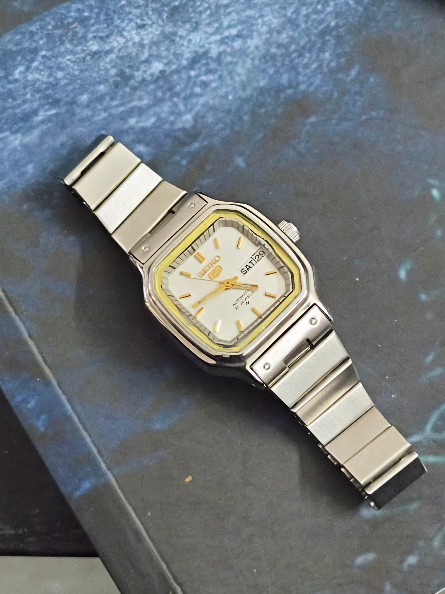 Seiko 5 Vintage Automatic Day Date Watch for Women