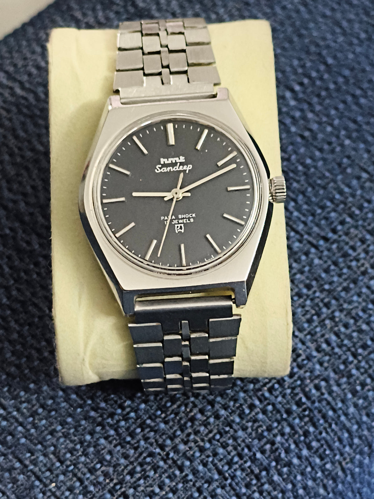 HMT Sandeep Hand-wound Neo-Vintage Watch with a Black Dial, Mint/NOS Condition