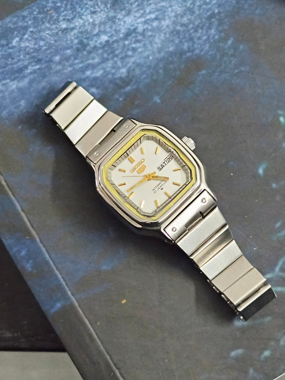 Seiko 5 Vintage Automatic Day Date Watch for Women