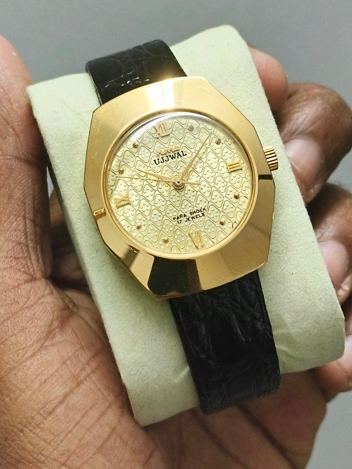 HMT UJWAL Mechanical Hand-wound Watch