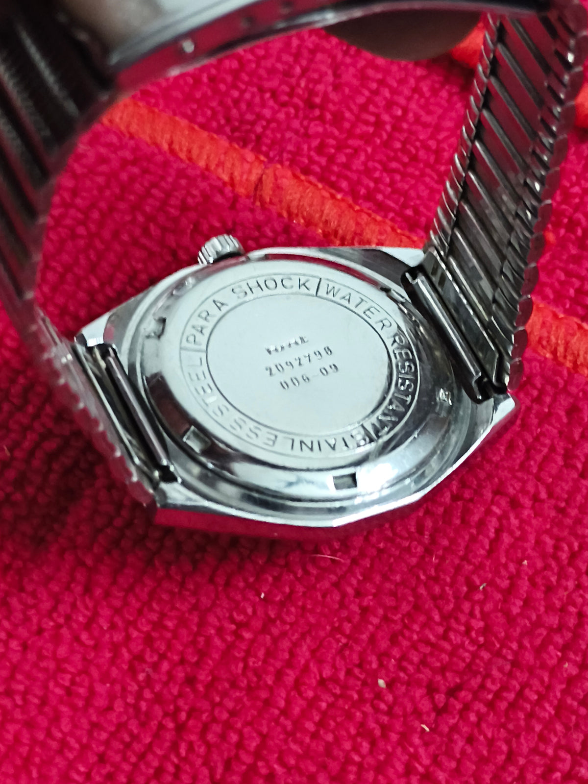 HMT Abhishek Hand-wound Vintage Watch with a Grey Vertical Stripes Dial